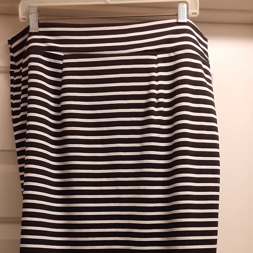 Ashley Stewart Black & White Striped Skirt